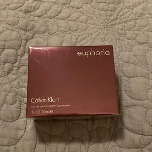 Calvin Klein Euphoria perfume